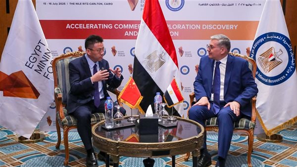 لقاء وزير البترول