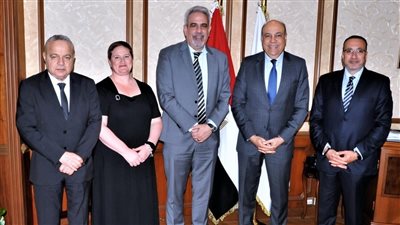 وزير الطيران المدني يبحث تعزيز التعاون مع الاتحاد الدولي للنقل الجوي 