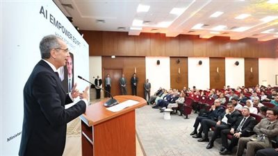 ختام الدورة الثالثة من مبادرة الذكاء الاصطناعي بوزارة الاتصالات.. وتكريم الفرق الفائزة في هاكاثون السياحة الذكية