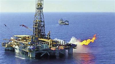 باستثمارات تتجاوز 5.5 مليار دولار.. تفاصيل حفر 133 بئر نفط وغاز جديدة خلال 2025- 2026