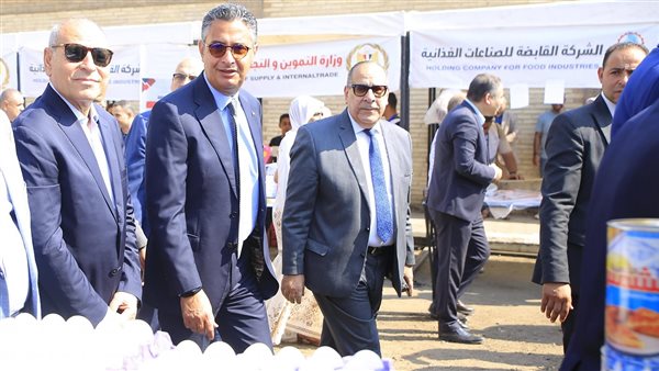 وزير التموين ومحافظ