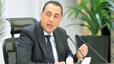 رئيس الوزراء يستعرض تقرير اتحاد الغرف التجارية حول مبادرة خفض الأسعار