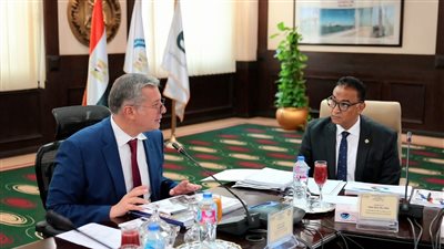 وزير البترول: البتروكيماويات لبنة أساسية في إنتاج المنتجات المرتبطة بالحياة اليومية