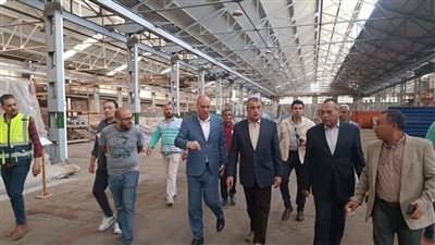 وزير الدولة للإنتاج الحربي يتفقد 