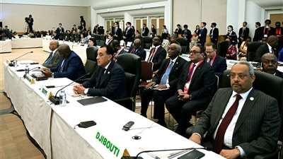 رئيس الوزراء: مصر تدعم تعزيز الشراكة 