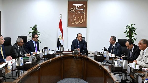 الوزراء يتابع استعدادات
