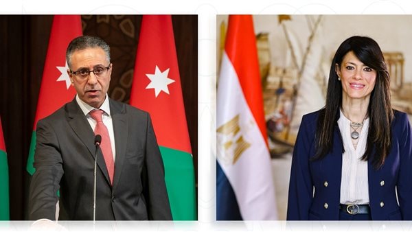 وزيرة التخطيط ووزير