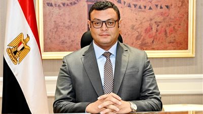 وزير الإسكان: 275 ألف م³/يوم الطاقة التصميمية لمحطات تحلية مياه البحر بمحافظة مطروح