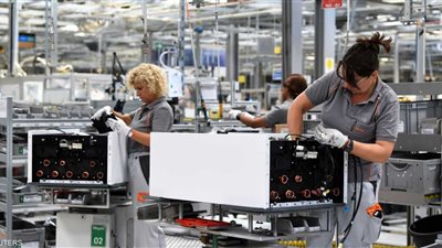 تراجع طلبيات المصانع الألمانية في يوليو مع استمرار ضعف الطلب الخارجي