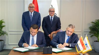 الهيئة الاقتصادية لقناة السويس: استثمارات جديدة لتطوير ساحات الإيداع الجمركي وتداول الحاويات