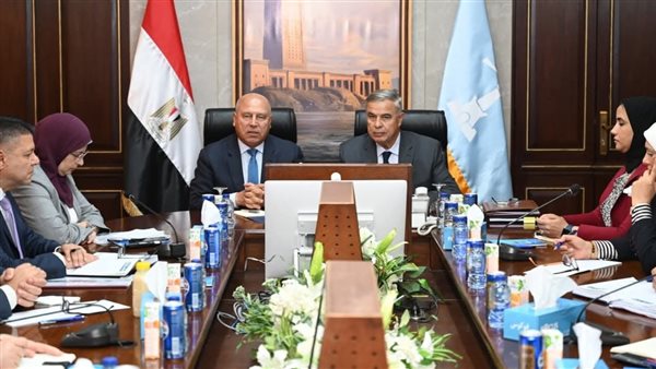 لقاءات وزير الصناعة