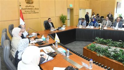 وزير الإسكان: التنسيق اللحظي بين المديريات والوزارة ضرورة لمواجهة التحديات