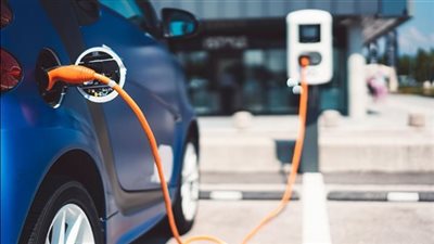 بنسبة 200%.. ارتفاع مبيعات السيارات الكهربائية بسبب زيادة البنزين 