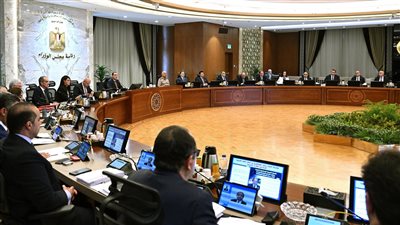 مجلس الوزراء يقر حوافز جديدة لتشجيع الاستثمار في قطاع الفنادق عبر إعفاءات من رسوم تغيير النشاط