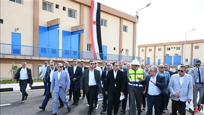 رئيس الوزراء يفتتح محطة ومأخذ المياه بالقنطرة غرب الصناعية بـ 475.8 مليون جنيه