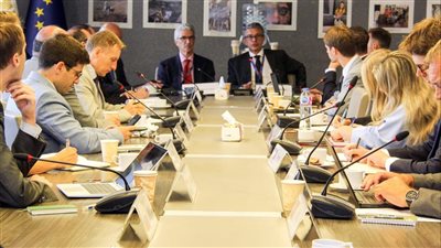 أحمد أموي: توسيع آفاق التعاون الجمركي مع شركاء الاتحاد الأوروبي لدعم التجارة والاستثمار