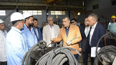 وزير الدولة للإنتاج الحربي: الطلمبات الغاطسة إنجاز صناعي جديد