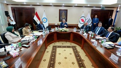 وزير البترول: 