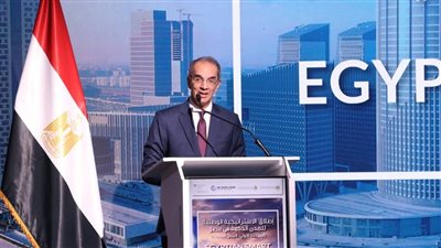وزير الاتصالات: المدن الذكية وسيلة لتمكين المواطن من الحصول على خدماته بوسائل رقمية محوكمة