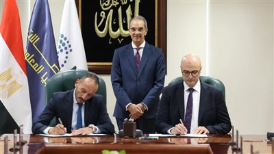 وزير الاتصالات: السماح بتشغيل خاصية خدمات 