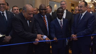 وزير الكهرباء: الدولة تولي اهتماما كبيرا بدعم التصنيع المحلي وتوطين صناعة المهمات للطاقات المتجددة 