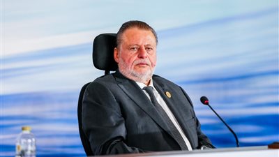 حسن عبدالله يحصد جائزة دولية.. الذهب يعاود الارتفاع.. وتعاون مهم مع 