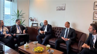 الحفني يبحث مع الجانب اليوناني سبل تطوير النقل الجوي والتكنولوجيا في إطار الإيكاو