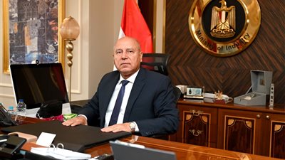 كامل الوزير يسلم شهادات البصمة الكربونية لـ6 شركات رائدة دعمًا للاستدامة الصناعية