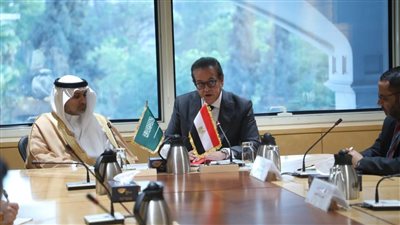 خالد عبد الغفار يبحث مع نظيره السعودي آفاق الشراكة الصحية وتوطين الدواء في المنطقة