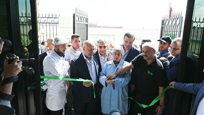 افتتاح مصنع لتصدير الحاصلات الزراعية وثلاثة خطوط إنتاج دوائية جديدة في جمصة الصناعية