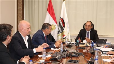 محمد شيمي: الصناعة المصرية على أعتاب مرحلة جديدة من التحديث والتكامل الصناعي