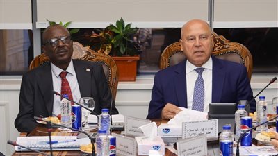 تطوير 18 وحدة نهرية وخطط لتحديث ميناء وادي حلفا في اجتماع الهيئة المشتركة