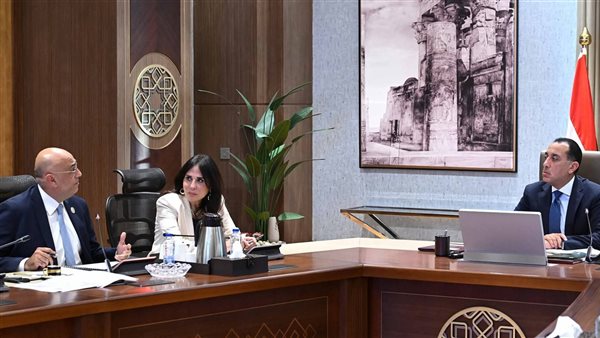 لقاء الدكتور مصطفى