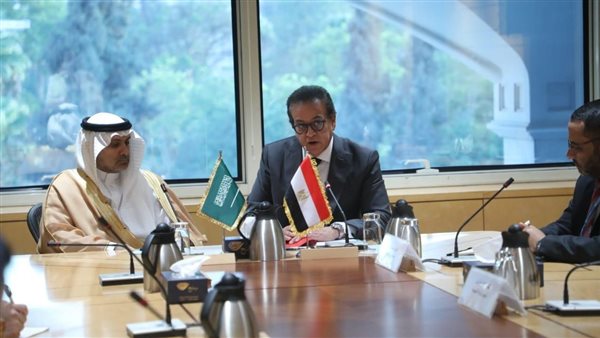 مصر والسعودية تبحثان