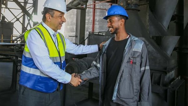 إعادة تشغيل مصنع
