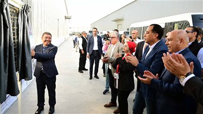 الصين تدخل في صناعة المواسير والأثاث المعدني بمصر.. افتتاح مصنع 