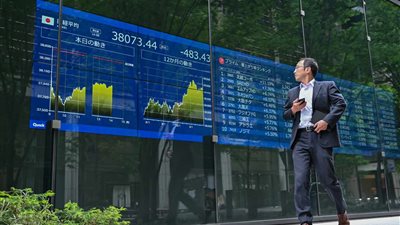 «نيكاي» يتراجع عن قمته التاريخية وسط موجة جني أرباح وضغوط فضيحة «نيدك»