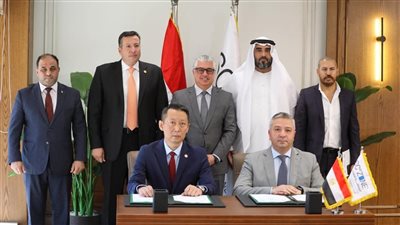 لإنشاء 3 مشروعات.. توقيع بروتوكول تعاون بين 