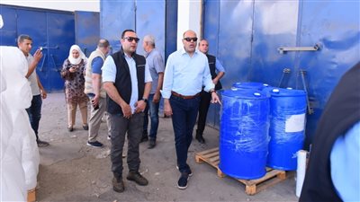 وزير العمل يبدأ جولات مفاجئة لمتابعة تطبيق الحد الأدنى للأجور بالعاشر من رمضان