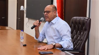 محمد جبران يقود حملات ميدانية لضبط مخالفات الحد الأدنى للأجور وتراخيص الأجانب