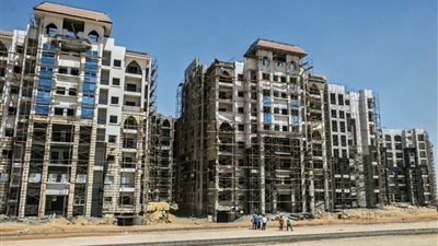 شقة قسطها 5000 جنيه في الشهر.. موجودة فين