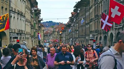 تباطؤ التضخم في سويسرا إلى 0.1% يزيد الضغوط على البنك المركزي