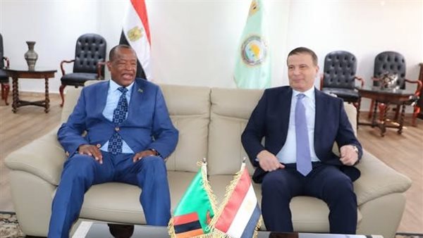 وزيرا الزراعة والداخلية