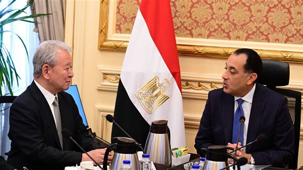 رئيس الوزراء يلتقي