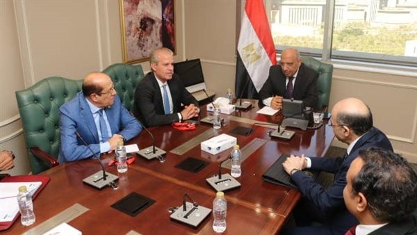 الدكتور محمود عصمت