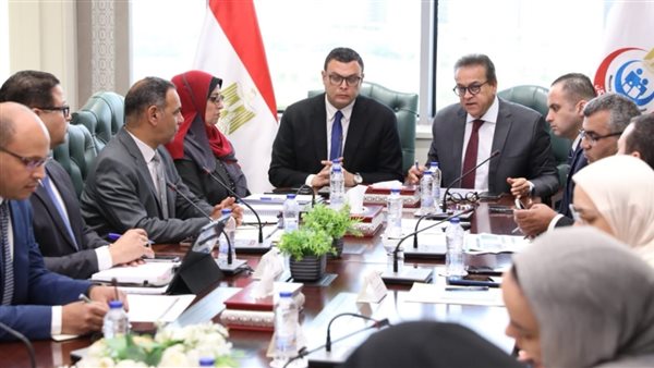 وزير الصحة ووزير