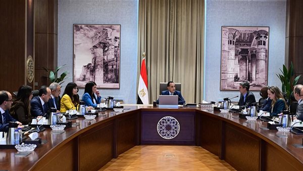 لقاء الدكتور مصطفى