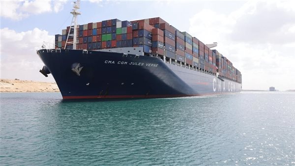 قناة السويس 