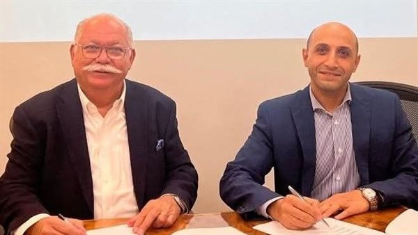 تويوتا تستحوذ على