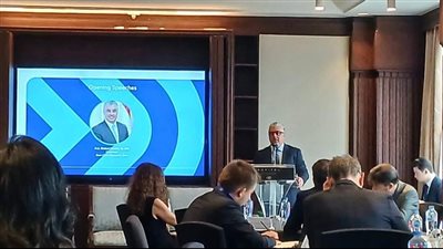 جمال الدين: تعتز اقتصادية قناة السويس بتعميق التعاون والاستثمار مع الشركات الفرنسية  